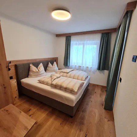 Ciasa Sabine Apartment *